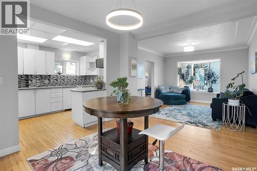 235 J Avenue N, Saskatoon, SK - Indoor