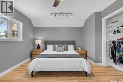 235 J Avenue N, Saskatoon, SK - Indoor Photo Showing Bedroom