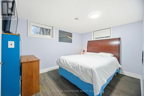 2286 Prospect Street Burlington - 2286 Prospect Street, Burlington, ON - Indoor Photo Showing Bedroom