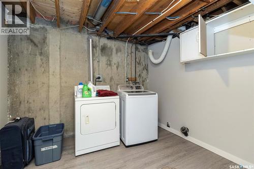 131 Tobin Crescent, Saskatoon, SK - Indoor Photo Showing Laundry Room
