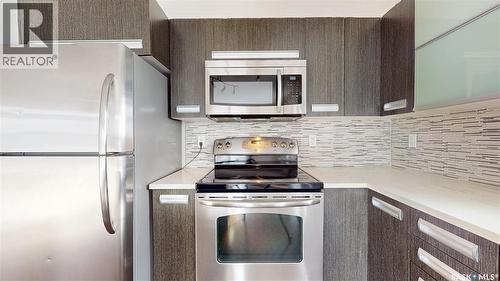 312 1510 Neville Drive, Regina, SK - Indoor Photo Showing Kitchen