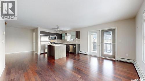 312 1510 Neville Drive, Regina, SK - Indoor Photo Showing Kitchen