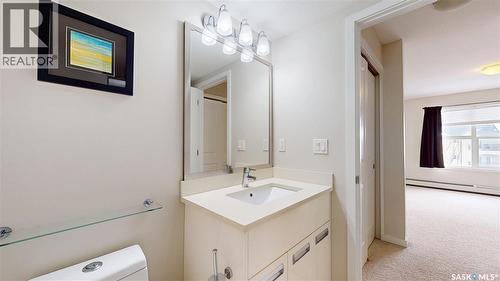 312 1510 Neville Drive, Regina, SK - Indoor Photo Showing Bathroom