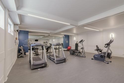 Salle d'exercice - 406-4555 Av. Bonavista, Montréal (Côte-Des-Neiges/Notre-Dame-De-Grâce), QC - Indoor Photo Showing Gym Room