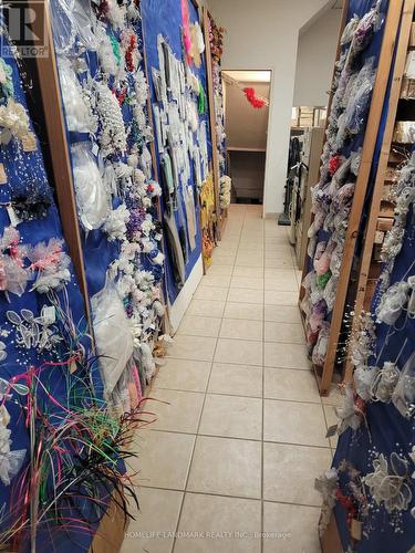 817 King Street E, Hamilton, ON 