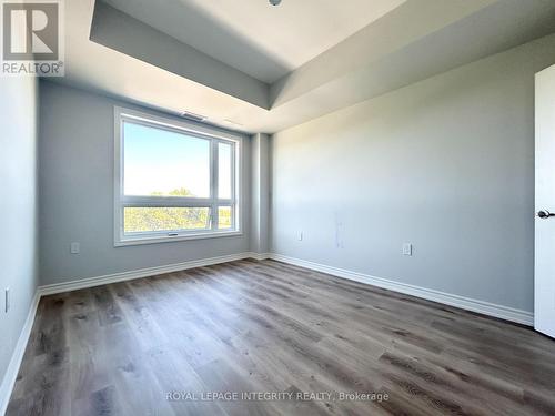 415 - 397 Codd'S Road, Ottawa, ON - Indoor Photo Showing Other Room