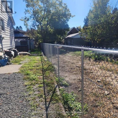 27 Margaret Street, Port Hope, ON - Outdoor