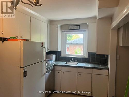 27 Margaret Street, Port Hope, ON - Indoor Photo Showing Kitchen