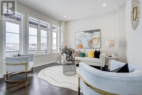 1580 Sharpe Street, Innisfil, ON - Indoor Photo Showing Other Room