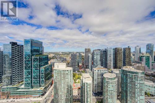 5112 - 1 Concord Cityplace Way, Toronto, ON - Outdoor With View