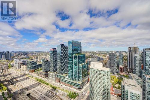 5112 - 1 Concord Cityplace Way, Toronto, ON - Outdoor With View