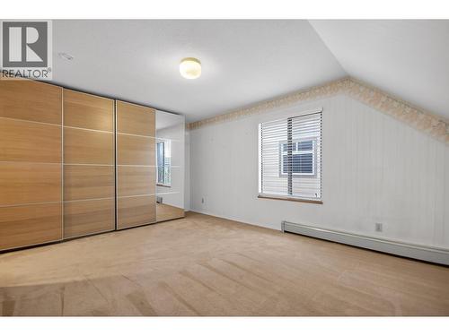 9839 Waller Court, Richmond, BC - Indoor Photo Showing Other Room