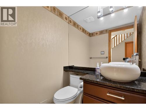 9839 Waller Court, Richmond, BC - Indoor Photo Showing Bathroom