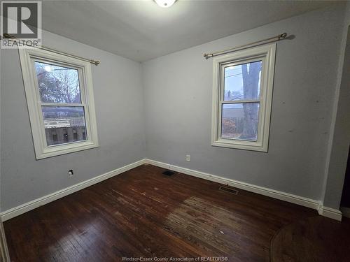 1182 Harrison Avenue, Windsor, ON - Indoor Photo Showing Other Room