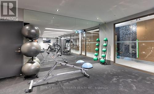 4105 - 8 Widmer Street, Toronto, ON - Indoor Photo Showing Gym Room