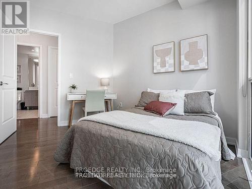 1504 - 1 The Esplanade Street, Toronto, ON - Indoor Photo Showing Bedroom