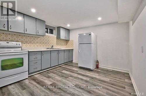 Lower - 711 Gilbert Street W, Whitby, ON - Indoor Photo Showing Kitchen