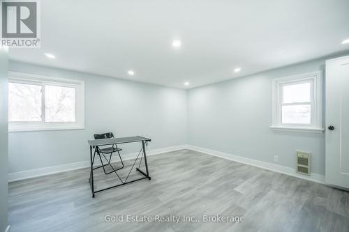 10 Monroe Street N, Cambridge, ON - Indoor Photo Showing Other Room