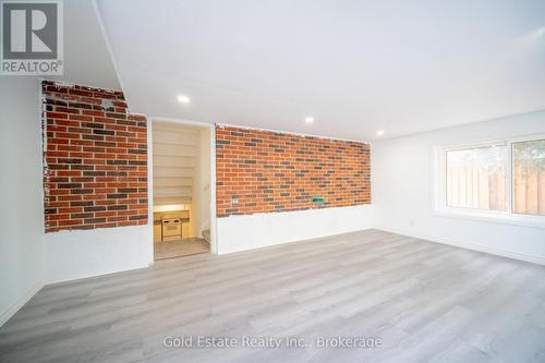 10 Monroe Street N, Cambridge, ON - Indoor Photo Showing Other Room