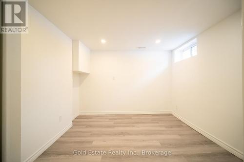 10 Monroe Street N, Cambridge, ON - Indoor Photo Showing Other Room