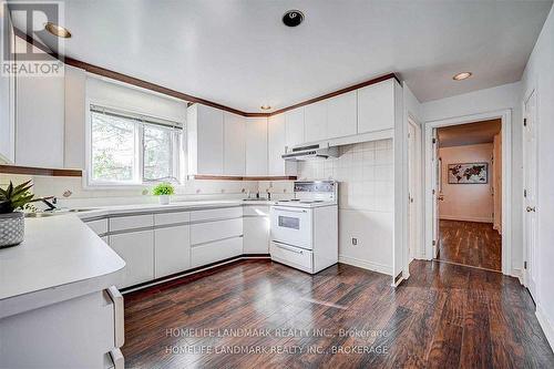 44 Frontenac Avenue, Toronto, ON - Indoor Photo Showing Kitchen