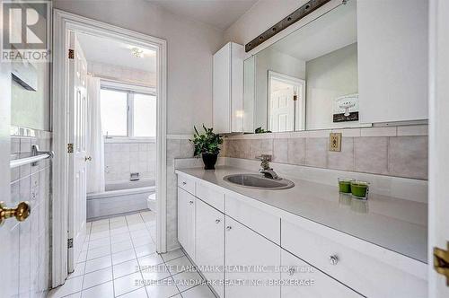 44 Frontenac Avenue, Toronto, ON - Indoor Photo Showing Bathroom