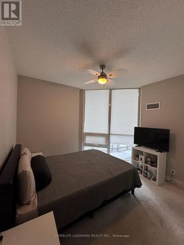 401 - 1185 The Queensway, Toronto, ON - Indoor Photo Showing Bedroom