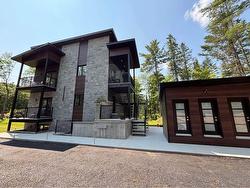 8 Ch. Sisttie  La Pêche, QC J0X 3G0