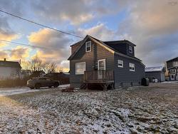 45 Seventh Street  Glace Bay, NS B1A 4K1