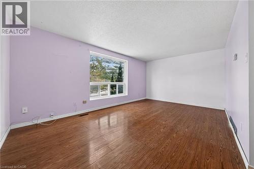 539 Willow Road Unit# 66, Guelph, ON - Indoor Photo Showing Other Room