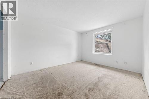 539 Willow Road Unit# 66, Guelph, ON - Indoor Photo Showing Other Room