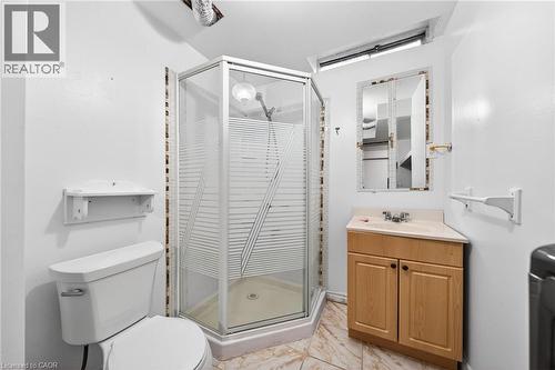 539 Willow Road Unit# 66, Guelph, ON - Indoor Photo Showing Bathroom