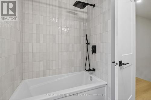 116 King George Street, Ottawa, ON - Indoor Photo Showing Bathroom