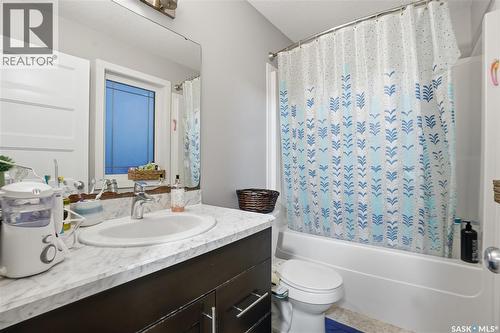2842 Makowsky Crescent, Regina, SK - Indoor Photo Showing Bathroom