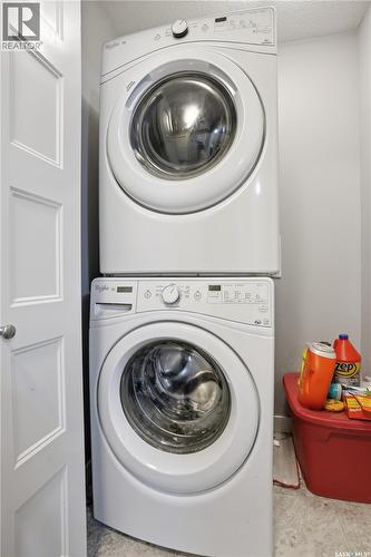 2842 Makowsky Crescent, Regina, SK - Indoor Photo Showing Laundry Room