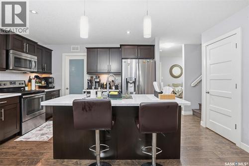 2842 Makowsky Crescent, Regina, SK - Indoor Photo Showing Kitchen With Upgraded Kitchen