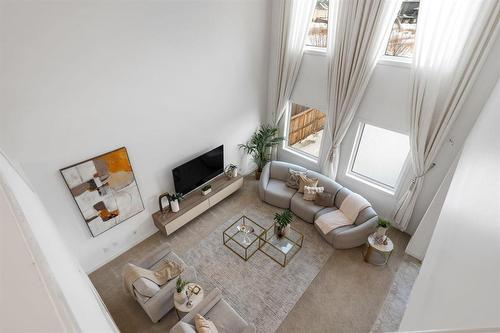 43 Trailside Crescent, Winnipeg, MB - Indoor