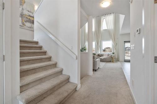 43 Trailside Crescent, Winnipeg, MB - Indoor Photo Showing Other Room