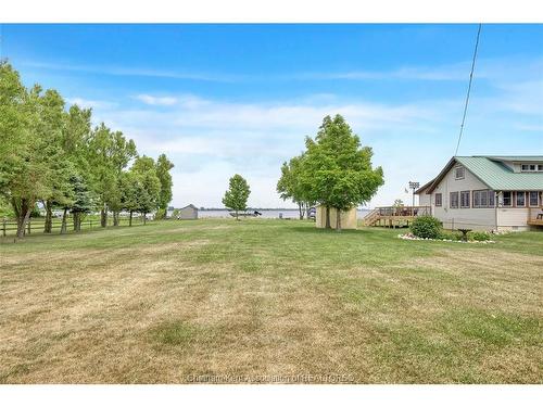 100 Ross Lane, Erieau, ON 