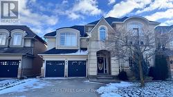 336 TURNING LEAF ROAD  Oakville, ON L6L 6W7