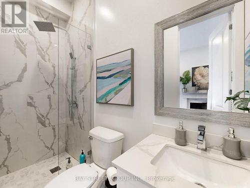 88 Harvey Bunker Crescent, Markham, ON - Indoor Photo Showing Bathroom