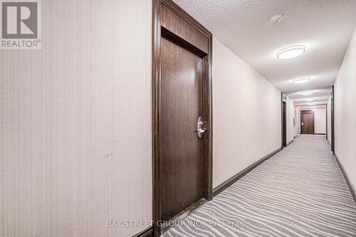 627 - 25 Lower Simcoe Street, Toronto, ON - Indoor Photo Showing Other Room