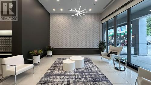 627 - 25 Lower Simcoe Street, Toronto, ON - Indoor Photo Showing Other Room