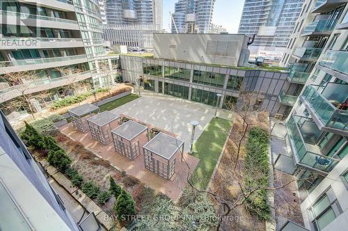 627 - 25 Lower Simcoe Street, Toronto, ON - Outdoor