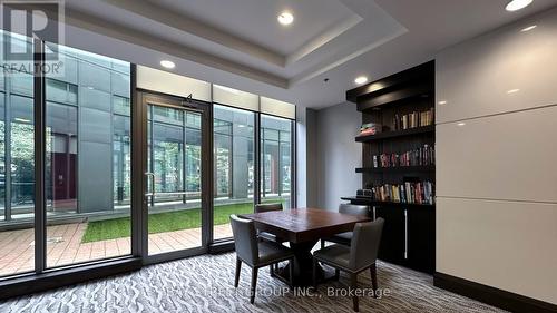 627 - 25 Lower Simcoe Street, Toronto, ON - Indoor