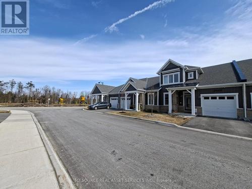 2969 Murphy Place, Innisfil, ON - Outdoor With Facade