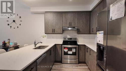 2969 Murphy Place, Innisfil, ON - Indoor Photo Showing Kitchen With Stainless Steel Kitchen With Double Sink