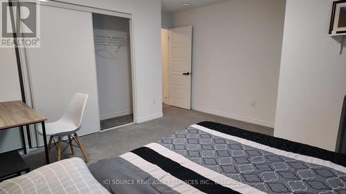 2969 Murphy Place, Innisfil, ON - Indoor Photo Showing Bedroom