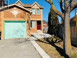 3 MULLIS CRESCENT  Brampton, ON L6Y 4T3