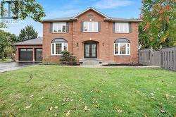 1105 EWING CRESCENT  Mississauga (East Credit), ON L5V 1B9